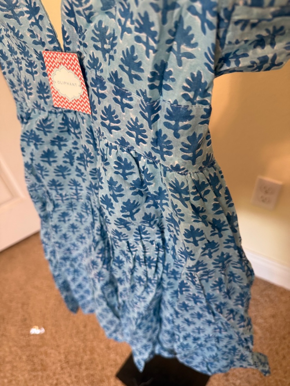 Oliphant 🌹Blue Printed V-Neck Ruffle Mini Dress - Picture 11 of 16